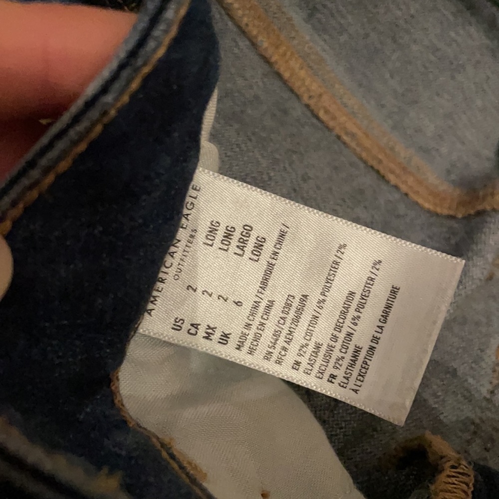AE HIGH RISE JEANS - Picture 4 of 5